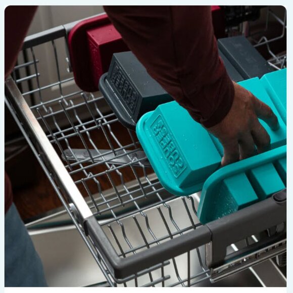 Souper Cubes 1/2-cup silicone freezer tray in aqua - Picture 11 of 11